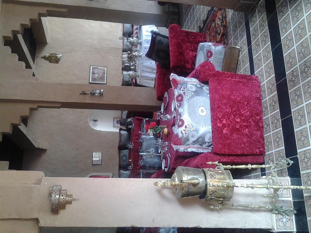 Kasbah Itrane Panzió Tamnougalt Kültér fotó
