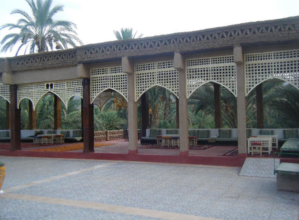 Kasbah Itrane Panzió Tamnougalt Kültér fotó