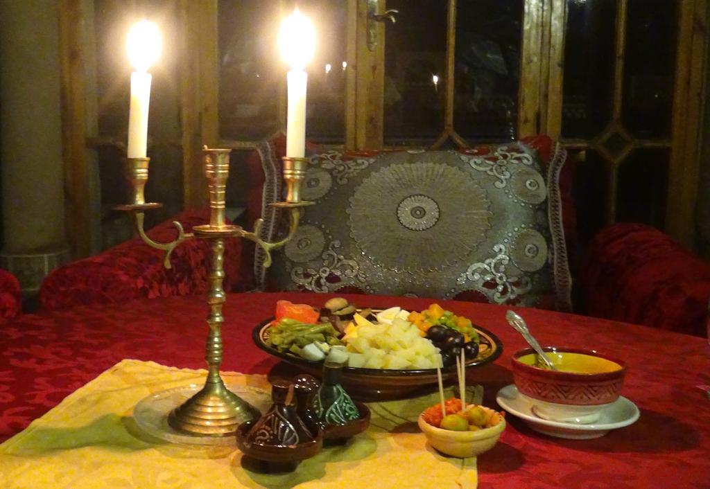 Kasbah Itrane Panzió Tamnougalt Kültér fotó