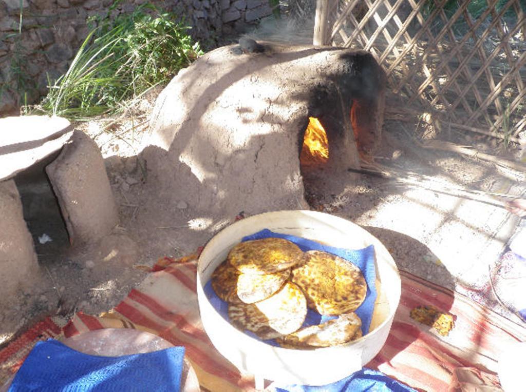 Kasbah Itrane Panzió Tamnougalt Kültér fotó